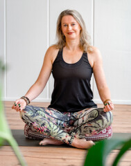 Francis yoga